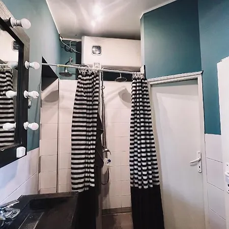 호스텔 White Owl *